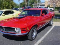 MTUyOTkxMTQ1OTI6car.jpg