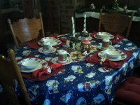 our christmas dinner setting.JPG
