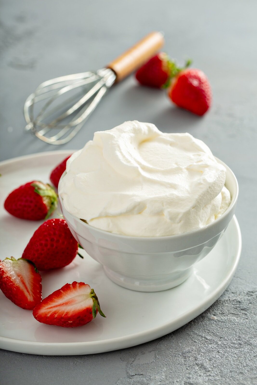 Fresh-whipped-cream-3.jpg