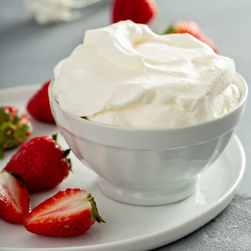 Fresh-whipped-cream-4-500x500.jpg