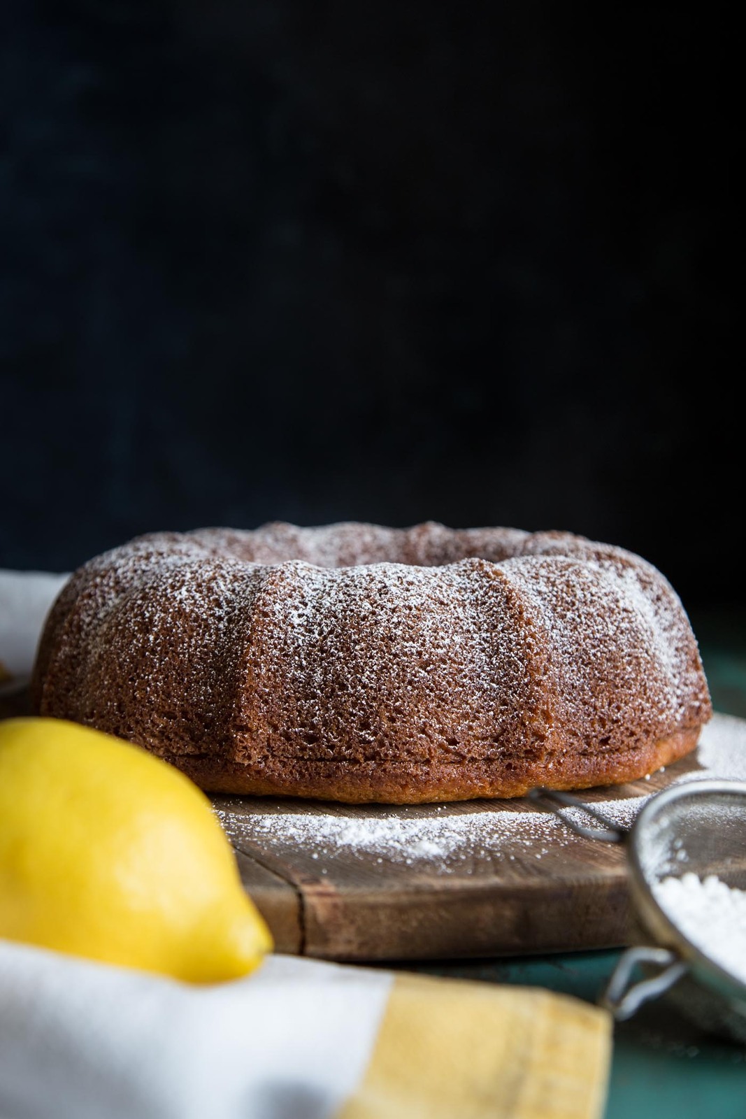 Lemon-Bundt-Cake-3.jpg
