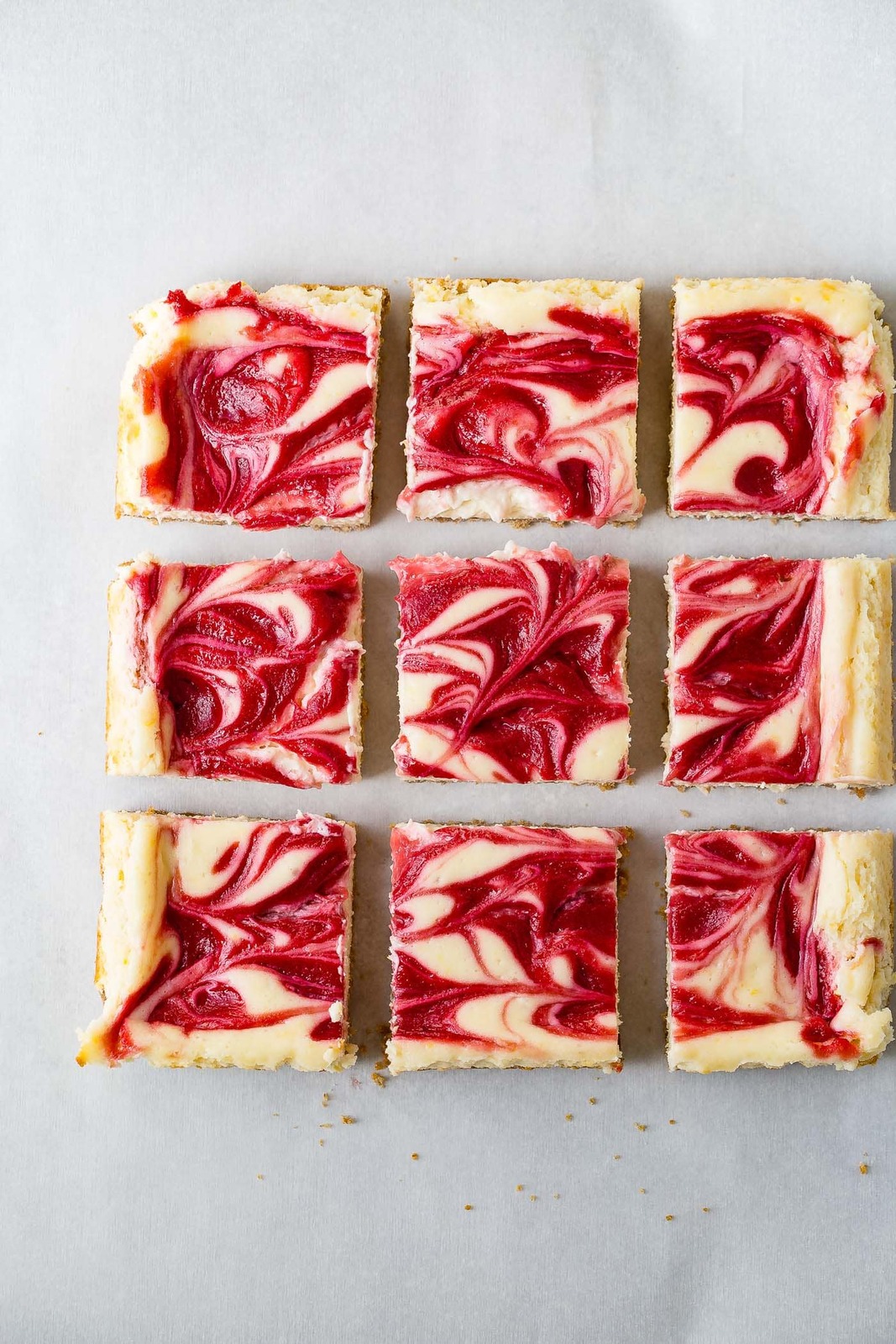 swirled-raspberry-lemon-cheesecake-bars-recipe-2.jpg
