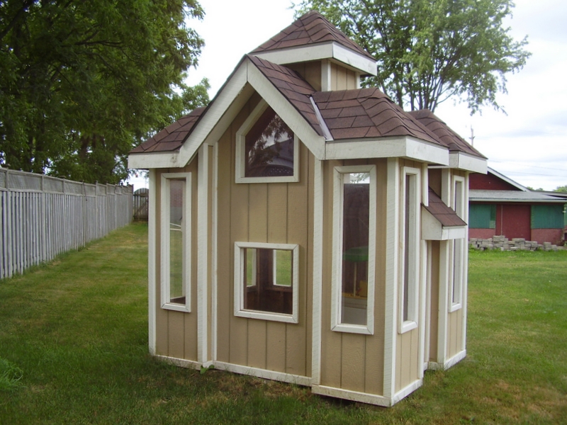 Extreme Birdhouses