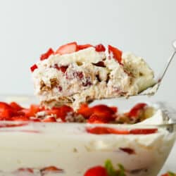 strawberryiceboxcake-250x250.jpg