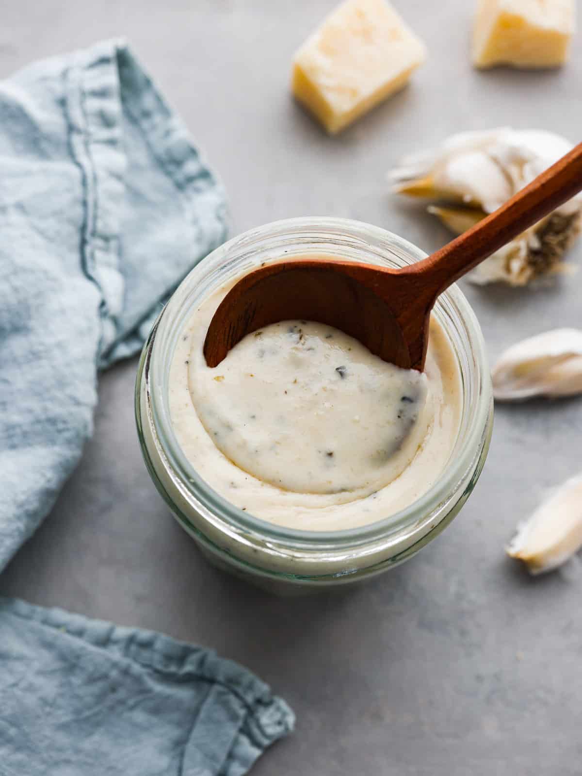garlic_parmesan_sauce-1.jpg