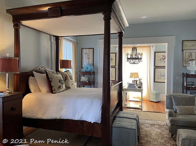 13_Master_bedroom.jpg