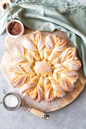 Star-Bread-1-333x500.jpg