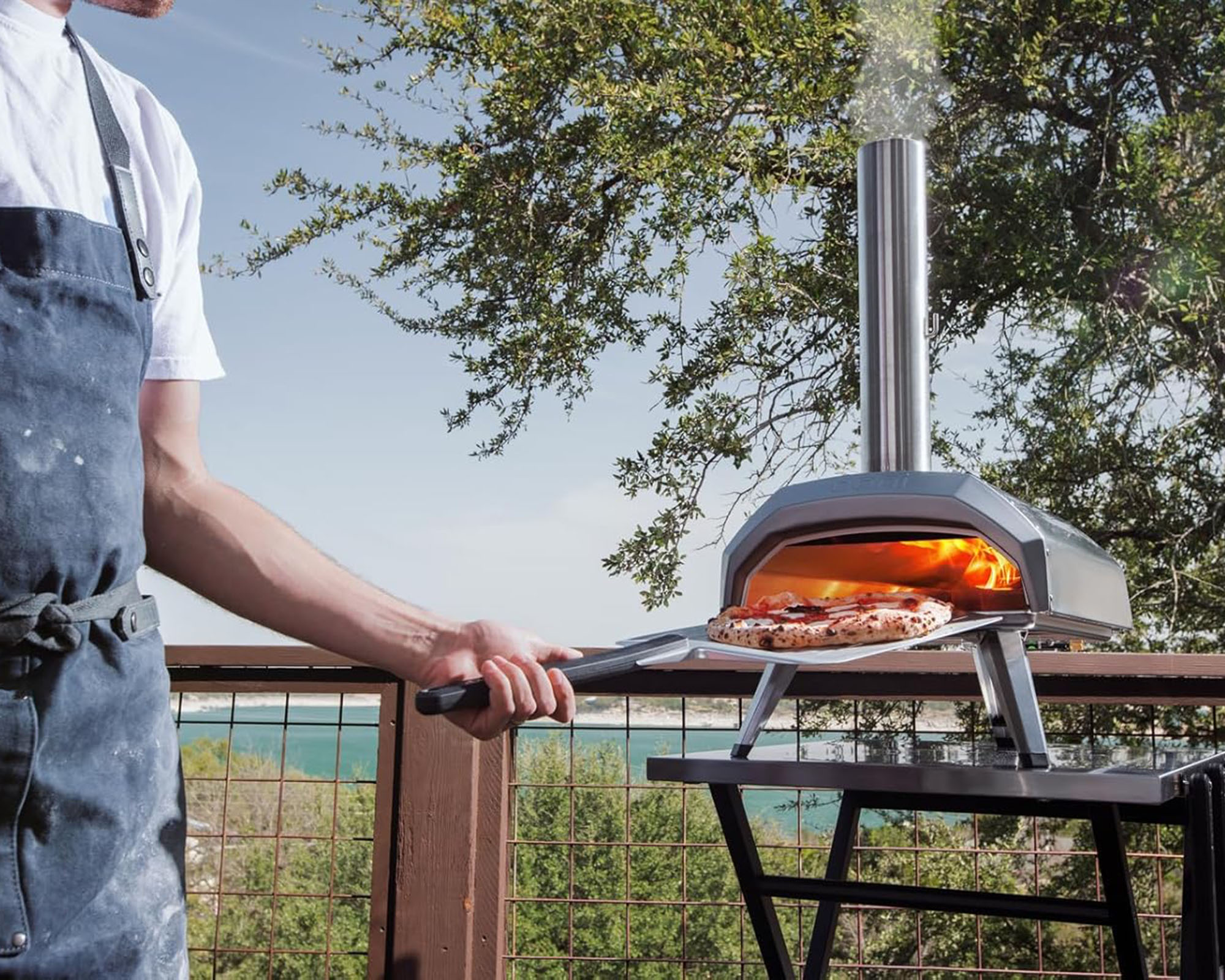 Ooni Karu Outdoor Pizza Oven