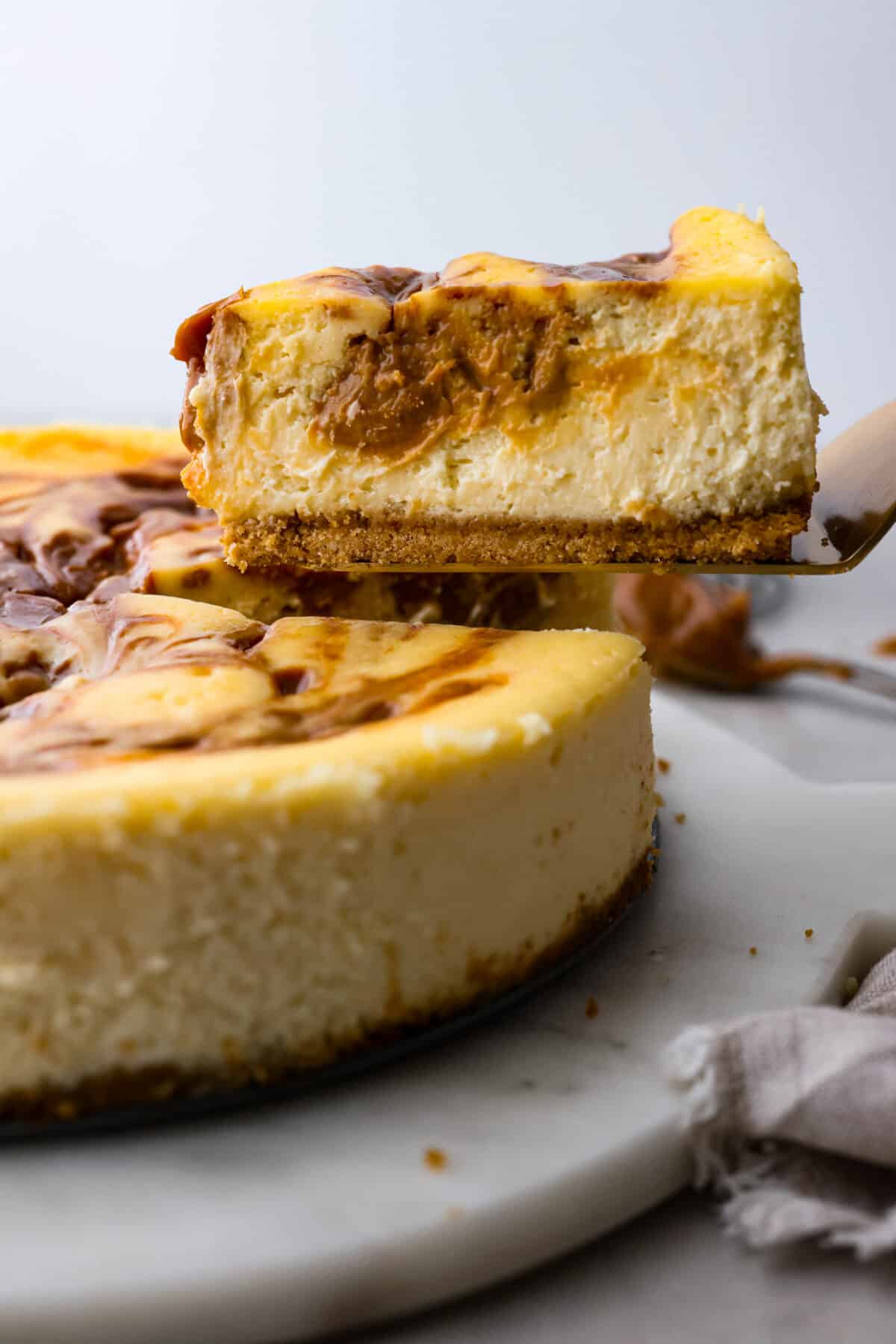 dulce_de_leche_cheesecake-1-1200x1799.jpg