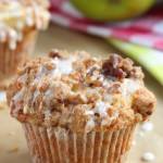 Apple Coffee Cake Muffins on Oh Sweet Basil