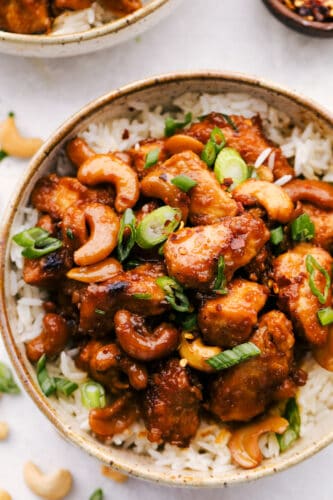 slowcookercashewchicken3-333x500.jpg