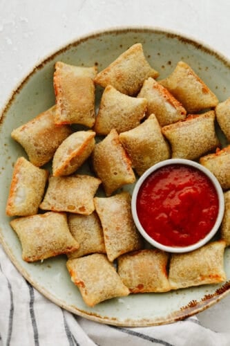 airfryerfrozenpizzarolls-333x500.jpg