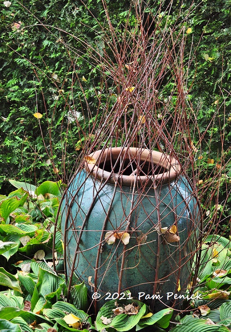 32_Willow_wrapped_pot.jpg