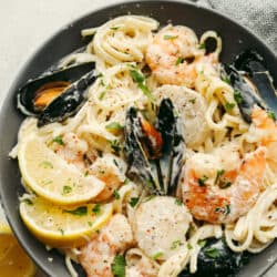 lemongarlicseafoodpasta-1-250x250.jpg