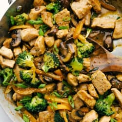 garlichickenstirfry-250x250.jpg