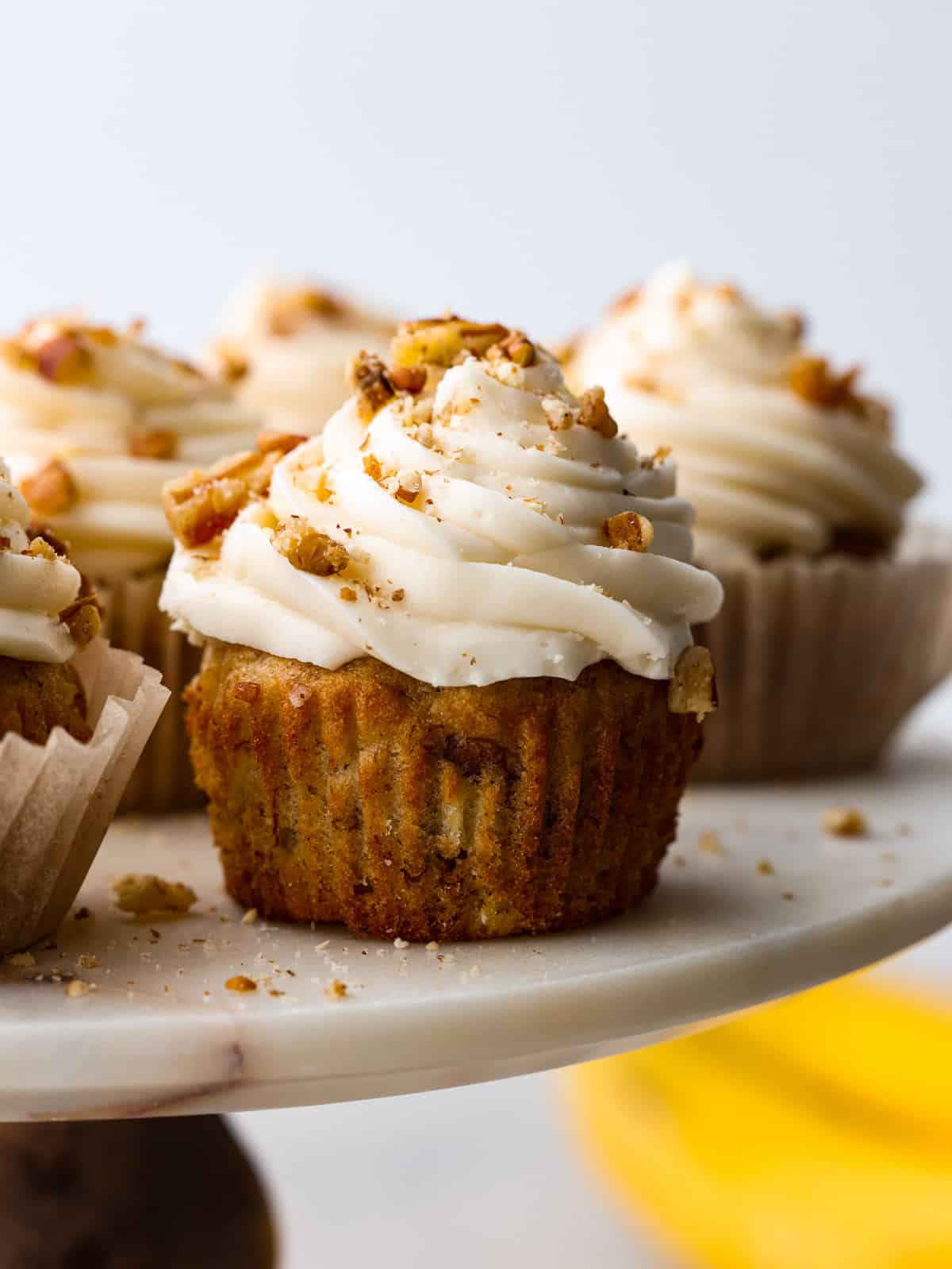 hummingbirdcupcake.jpg
