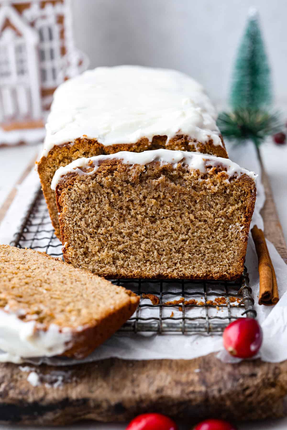 gingerbread-loaf.jpg