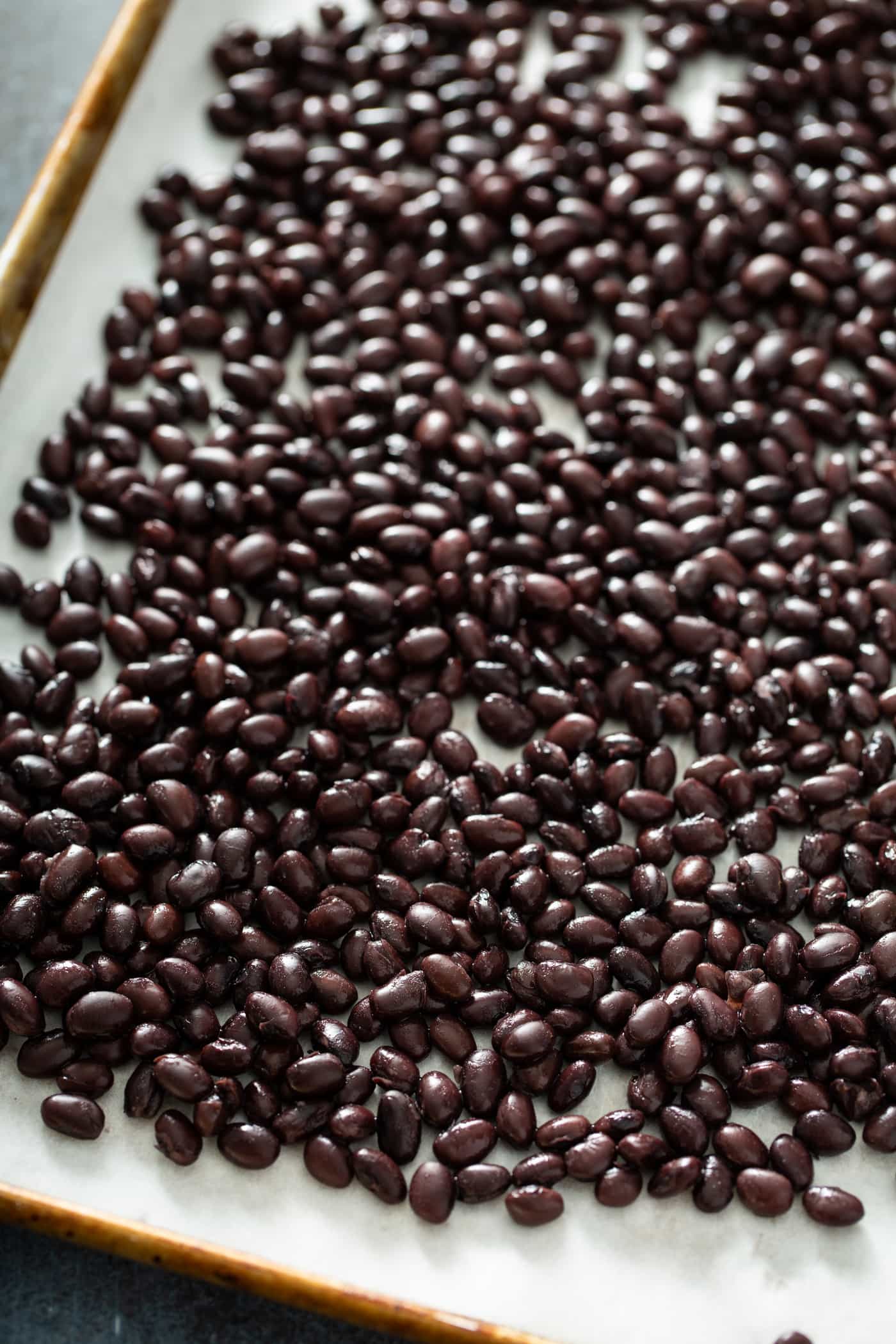 A tray of black beans.