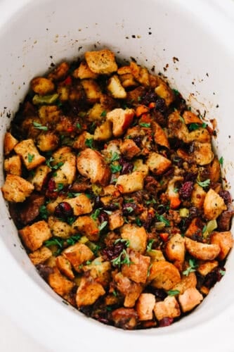 slowcookerstuffing-333x500.jpg