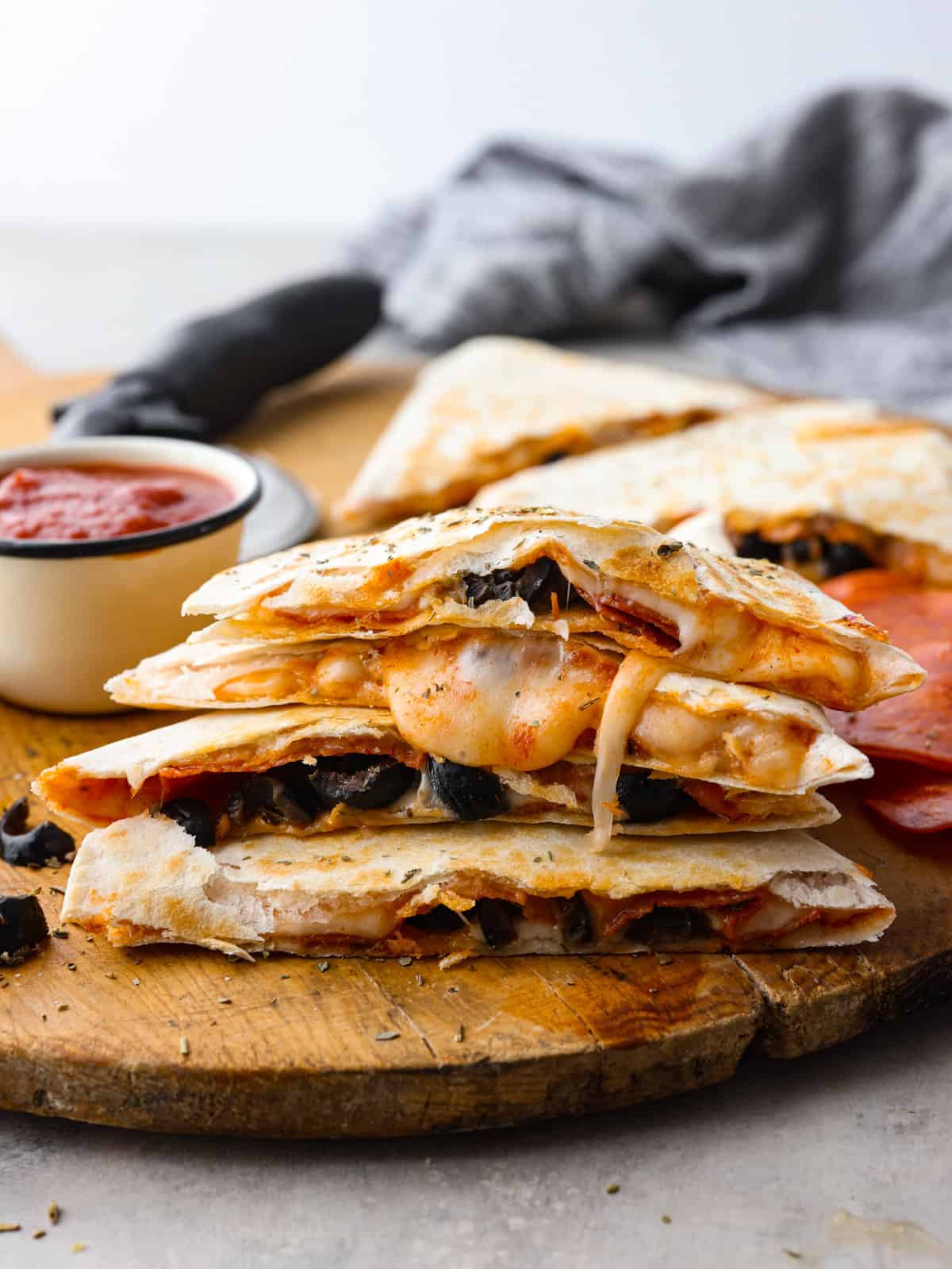 pizza-quesadilla.jpg
