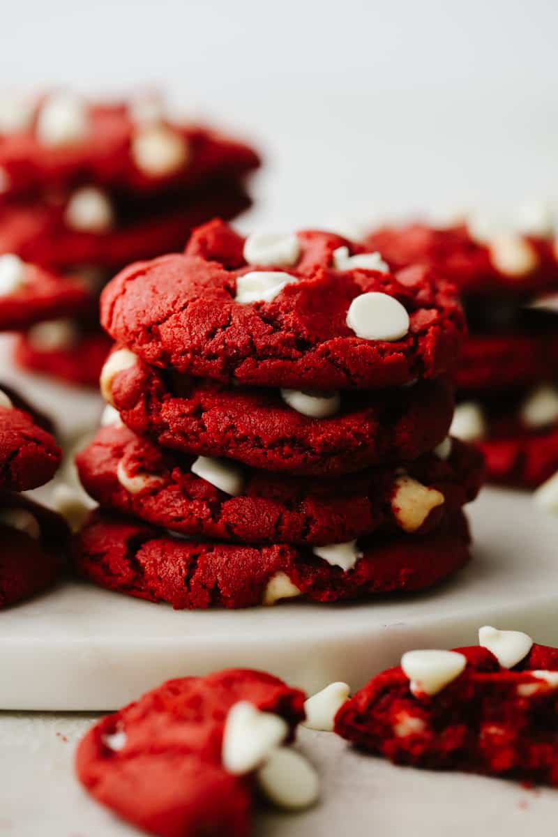 redvelvetcookies-1.jpg
