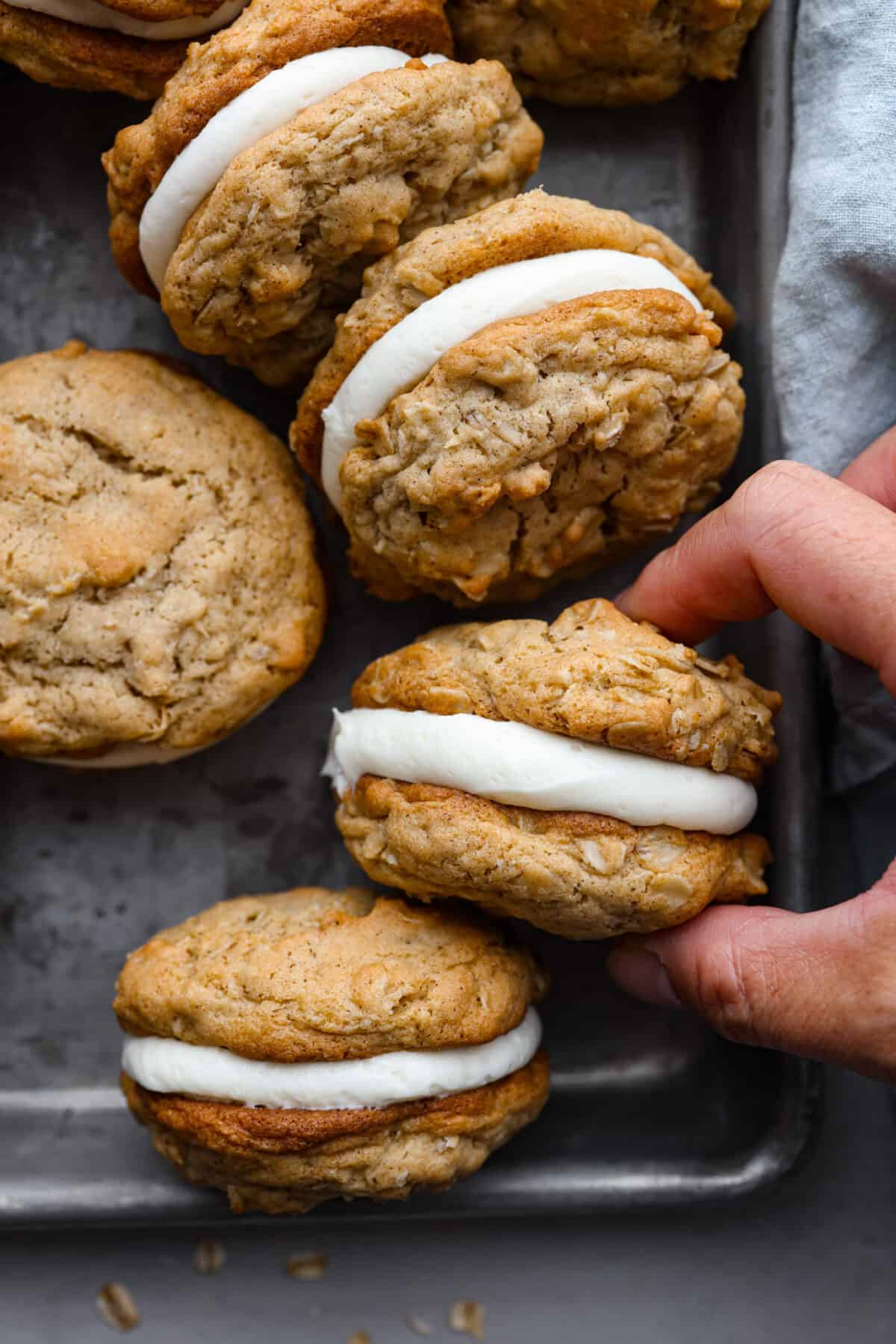 oatmeal-creme-pies-1-2-1200x1799.jpg
