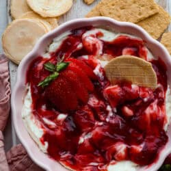 strawberry-cheesecake-dip--250x250.jpg