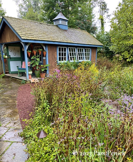 21_Garden_shed.jpg