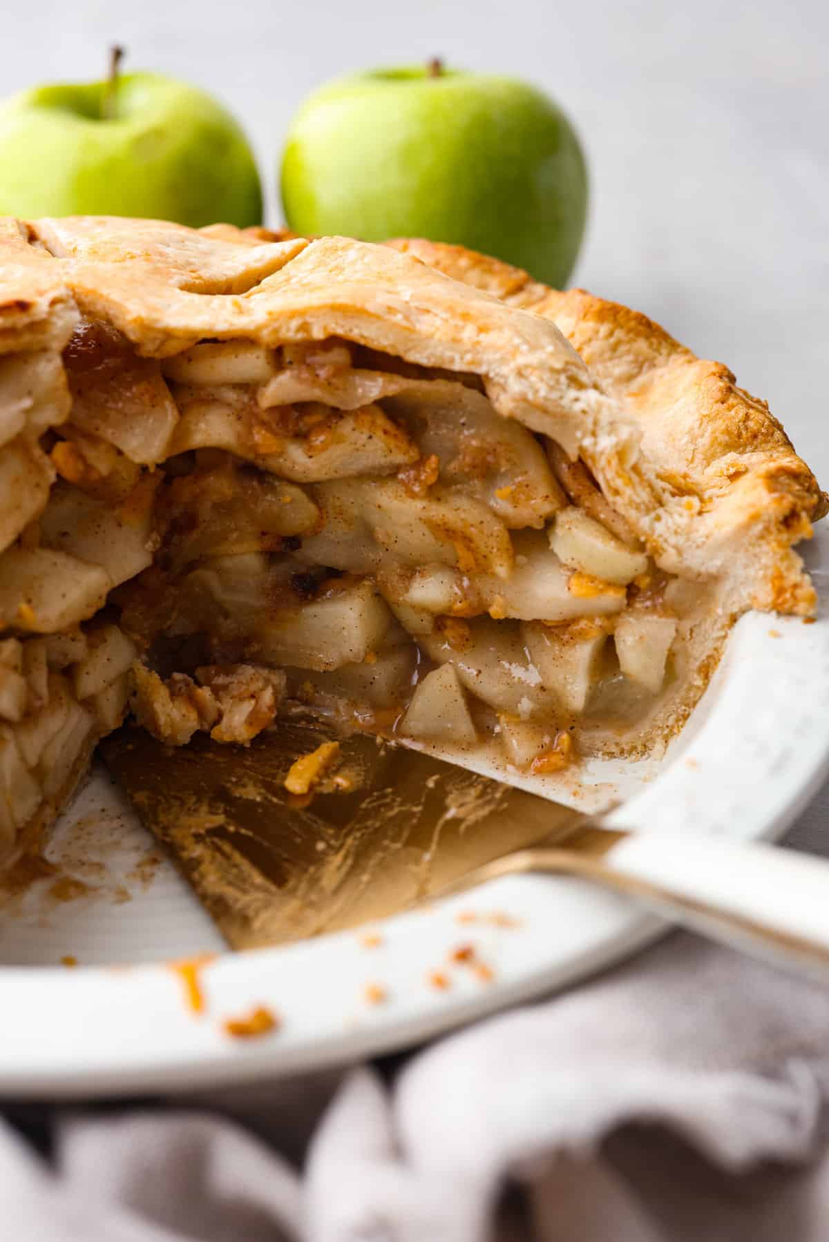 apple-cheddar-pie.jpg