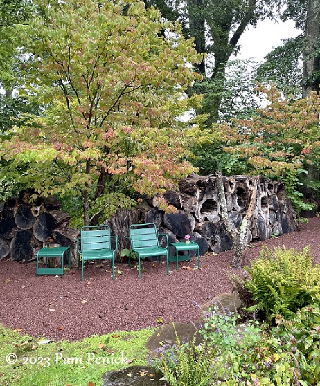 74_Stumpery_w_green_chairs.jpg