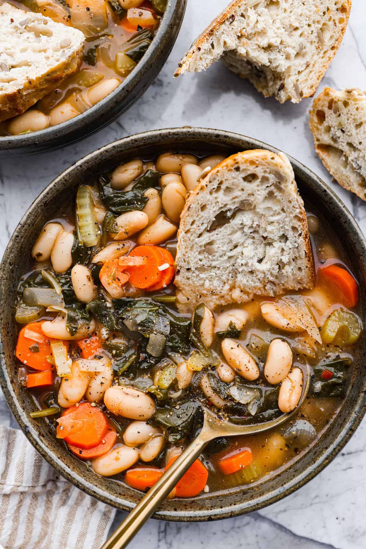 tuscan-white-bean-soup-2.jpg