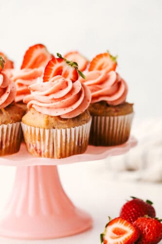 strawberrycupcakes-333x500.jpg