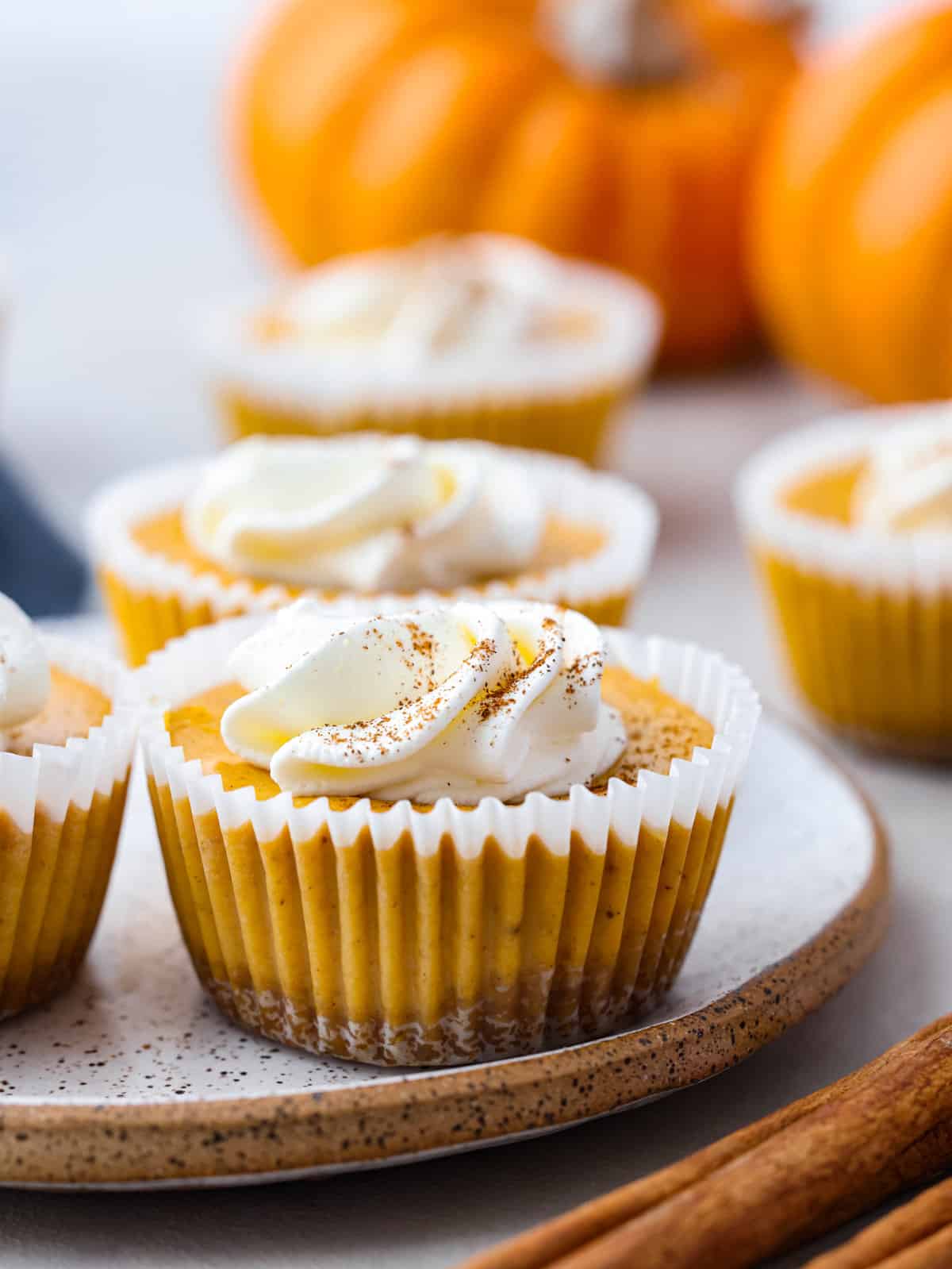 minipumpkincheesecake-7.jpg