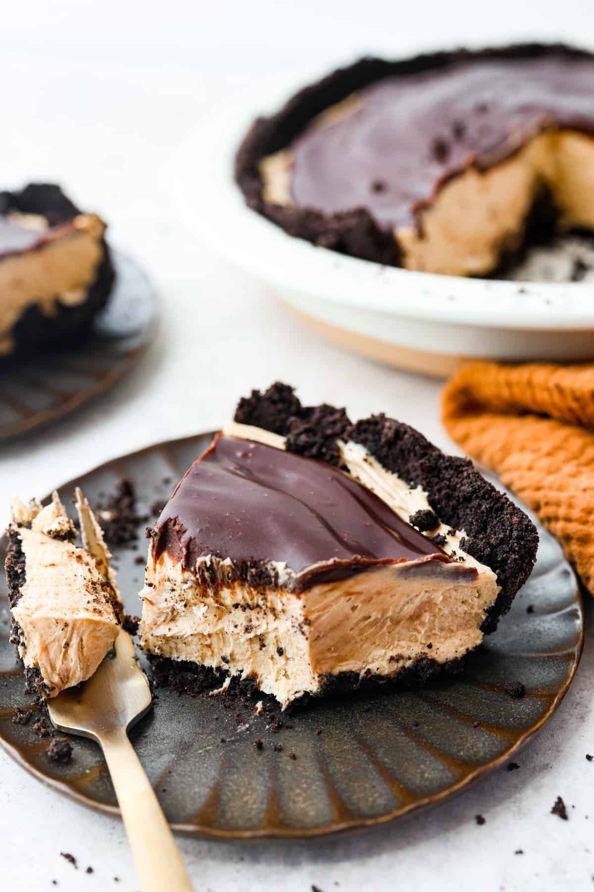 chocoate-peanut-butter-pie-1.jpg