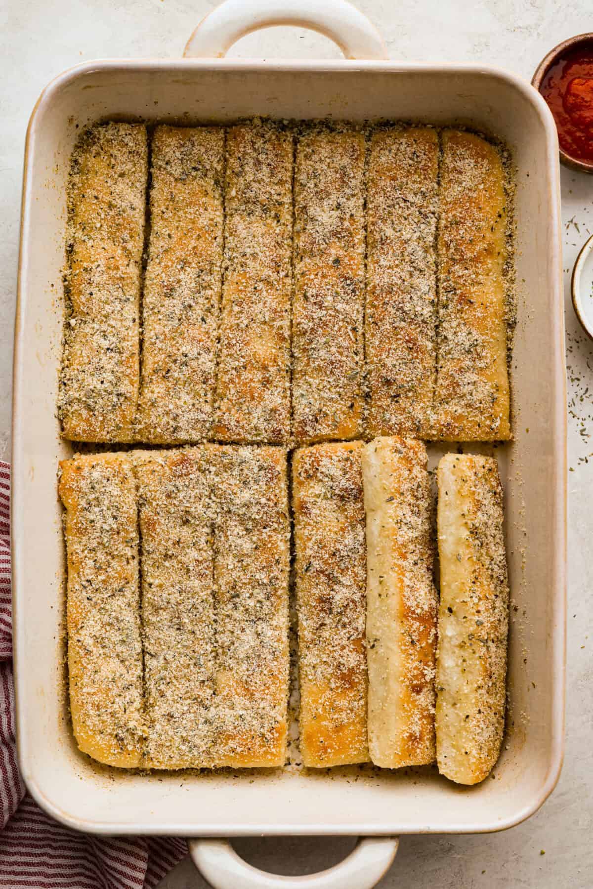 pizza-hut-breadsticks--1200x1799.jpg
