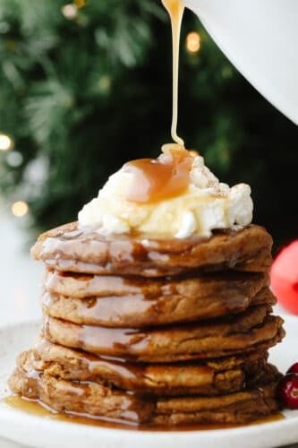 gingerbreadpancakes-1-333x500.jpg