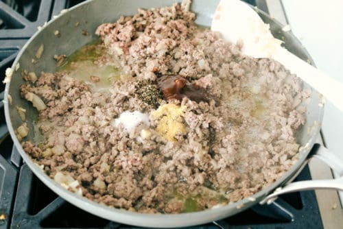 cheeseburgerslidershowto2-500x334.jpg