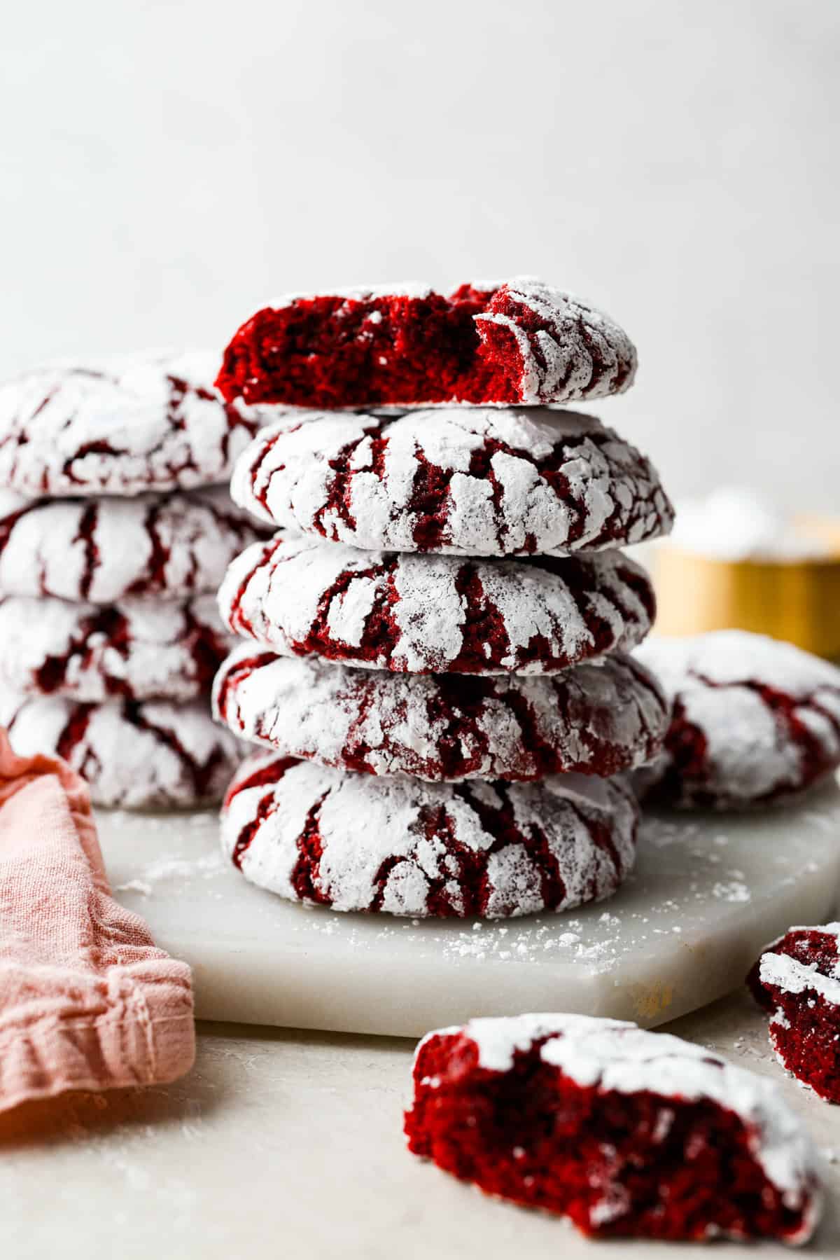 red-velvet-crinkle-cookies.jpg
