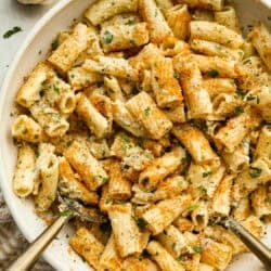garlic-bread-pasta--250x250.jpg